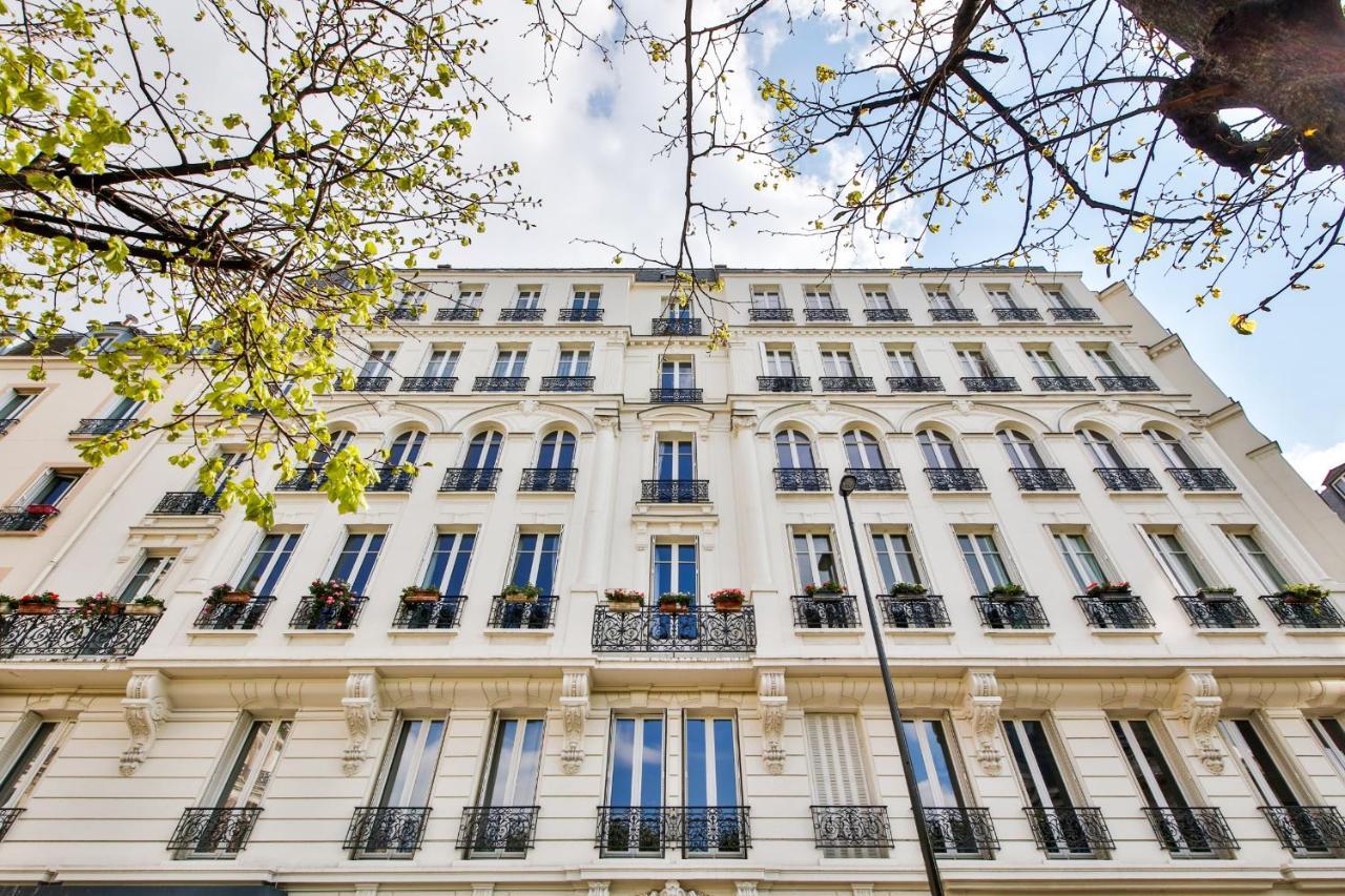 Place De La Mairie Apartment Levallois-Perret Bagian luar foto